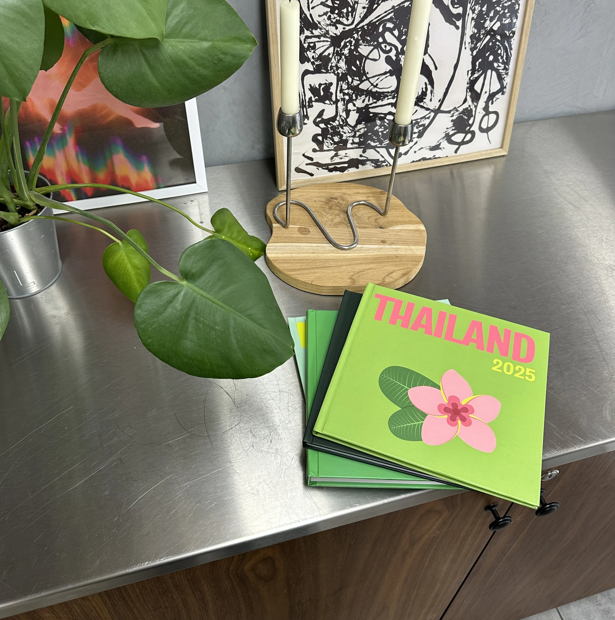 Fotolibro klikkie sobre una mesa de centro
