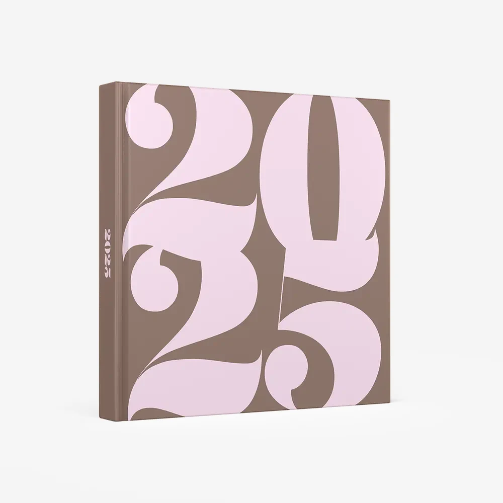 Libro del Año – Marrón